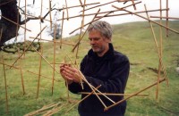 Standfoto RIVERS AND TIDES Goldsworthy bei der Arbeit