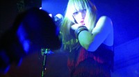 Oh-Yeah-She-Performs01_c_filmdelights